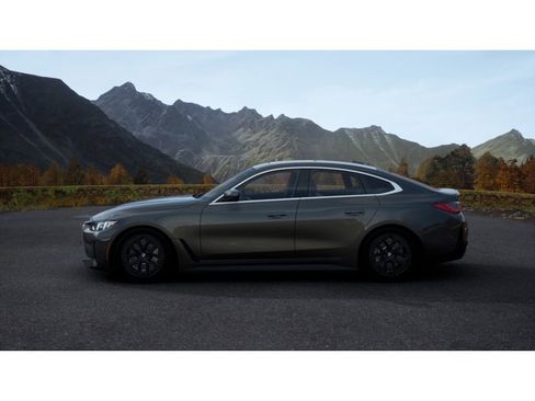 New 2026 BMW i4 eDrive40 image 4