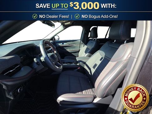 Used 2025 Ford Explorer ST-Line image 14