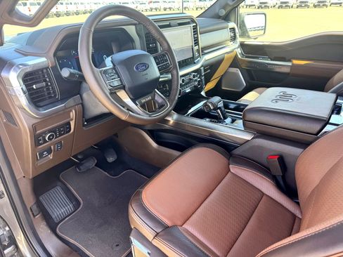 Used 2025 Ford F150 King Ranch AWD/4WD image 11