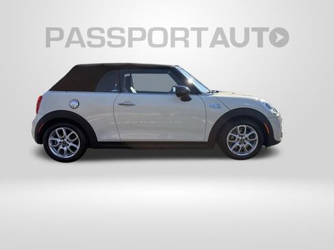Used 2017 MINI Cooper S image 5