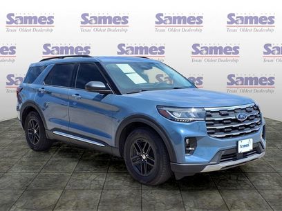 Used 2025 Ford Explorer Active w/ Active Comfort Package