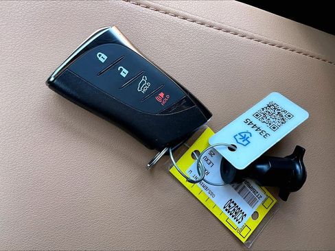 Used 2025 Lexus RX 350 FWD w/ Technology Package image 15
