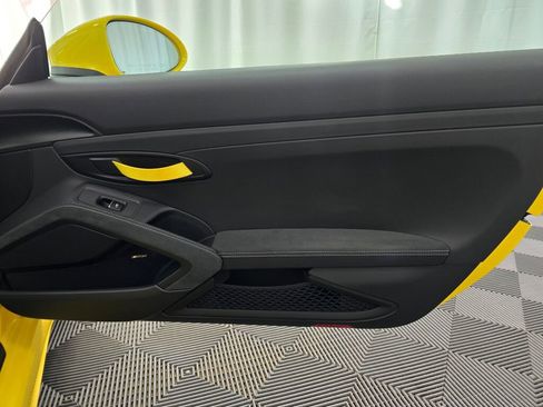 Certified 2025 Porsche 718 Boxster Spyder RS image 23