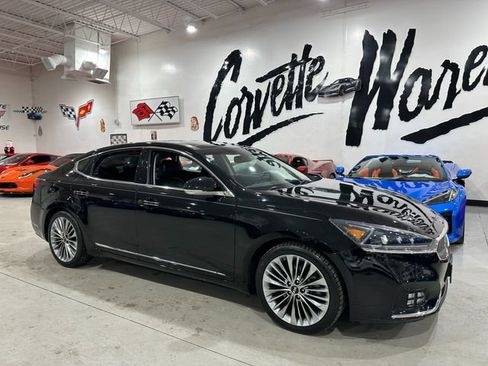 Used 2019 Kia Cadenza Limited image 27