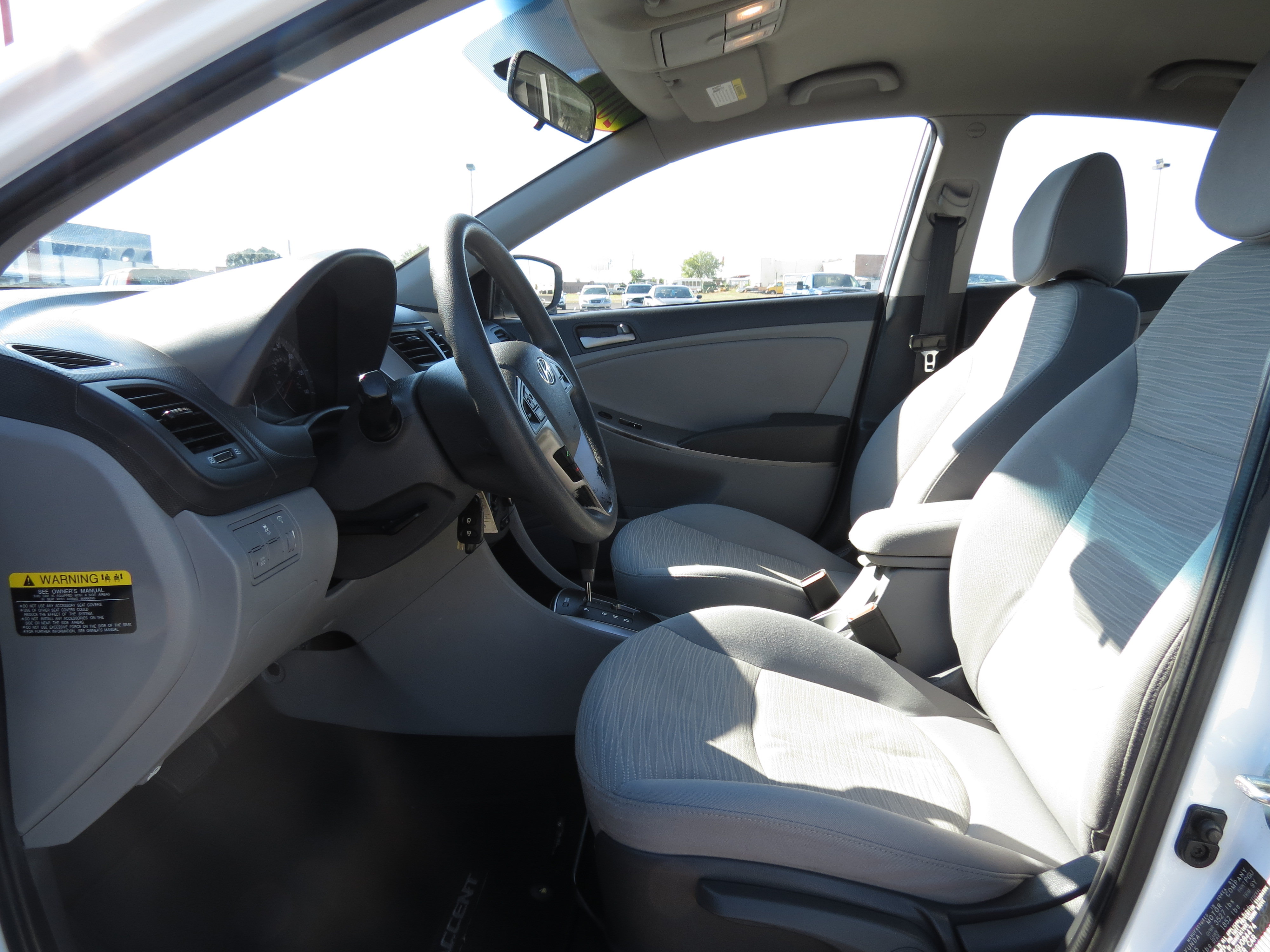 Used 2016 Hyundai Accent SE w/ Option Group 02 FWD image 26