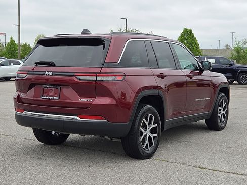 Used 2025 Jeep Grand Cherokee Limited w/ Trailer Tow Package image 5