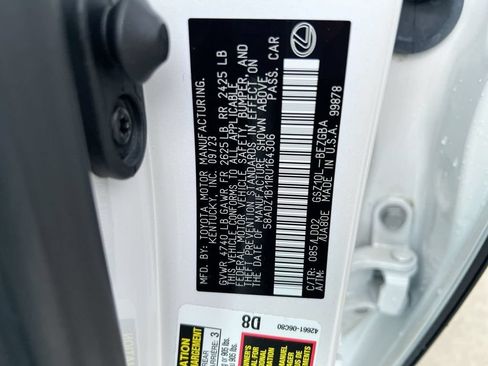 Certified 2024 Lexus ES 350 w/ Premium Package FWD image 22