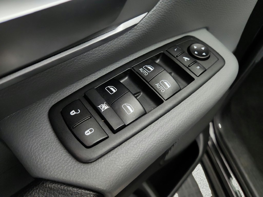 Used 2020 RAM 1500 Big Horn AWD/4WD image 21