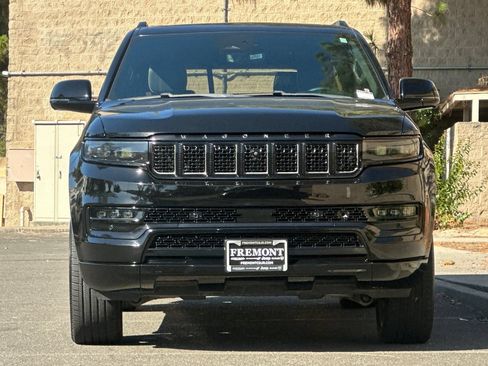Used 2023 Jeep Grand Wagoneer Series III w/ Quick Order Packagew 28T AWD/4WD image 8