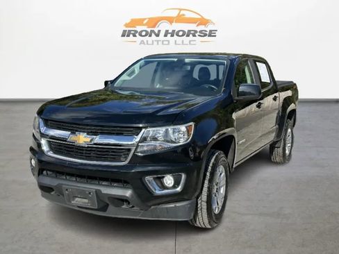 Used 2017 Chevrolet Colorado LT w/ LT Convenience Package AWD/4WD image 1