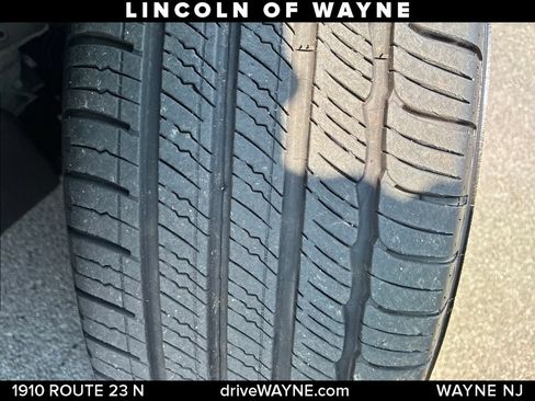 Certified 2024 Lincoln Corsair AWD w/ Equipment Group 101A image 27