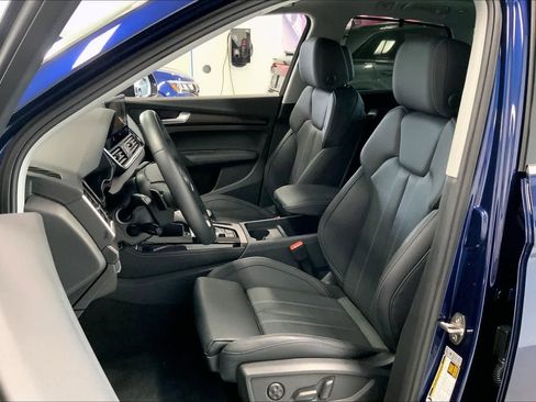 Used 2025 Audi Q5 2.0T Premium Plus w/ Premium Plus Package image 10