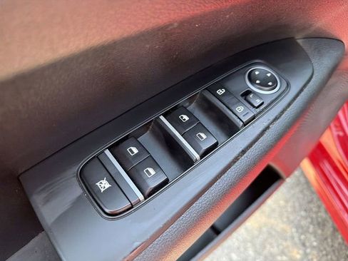 Used 2022 Kia Forte LXS FWD image 13