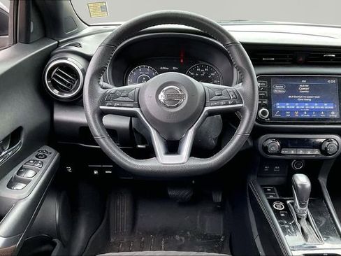 Used 2021 Nissan Kicks SR w/ Interior Electronics Package image 8