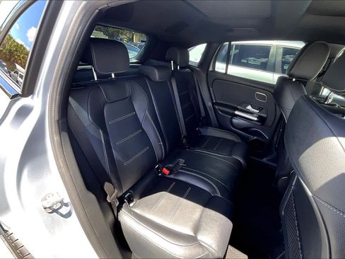 Used 2025 Mercedes-Benz GLA 250 image 26