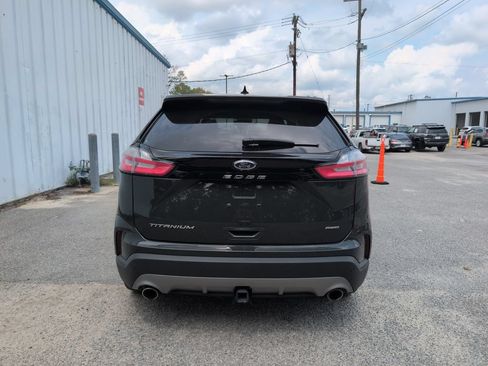 Used 2023 Ford Edge Titanium w/ Class II Trailer Tow Package AWD/4WD image 7