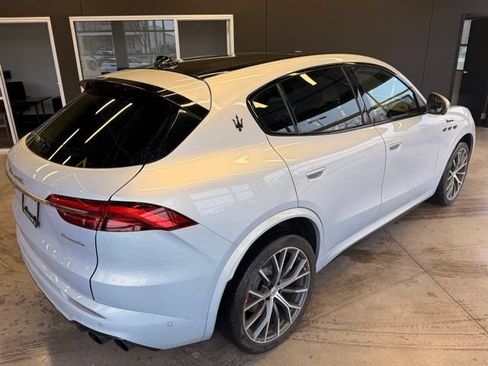 Used 2023 Maserati Grecale Modena AWD/4WD image 7