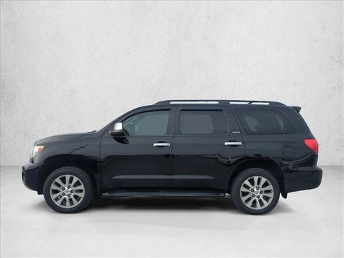 Used 2015 Toyota Sequoia Limited RWD image 4