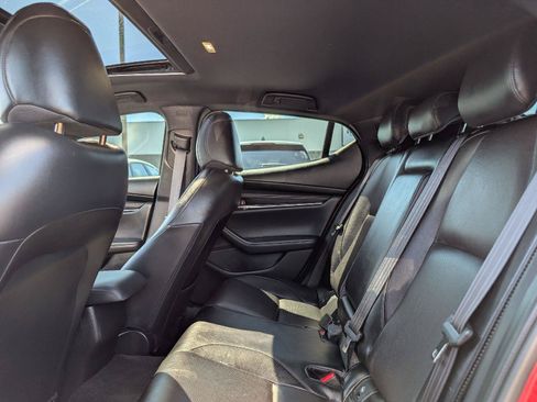 Used 2021 MAZDA MAZDA3 s AWD/4WD image 9