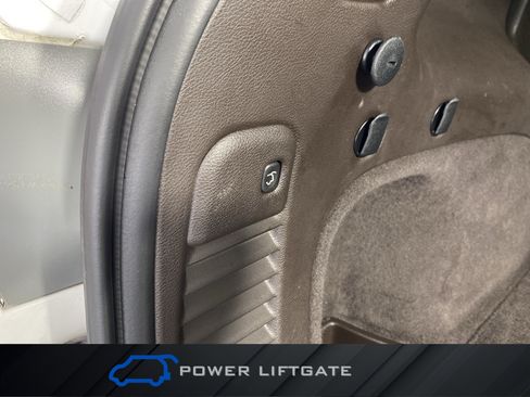 Used 2018 Jeep Grand Cherokee Overland AWD/4WD image 36