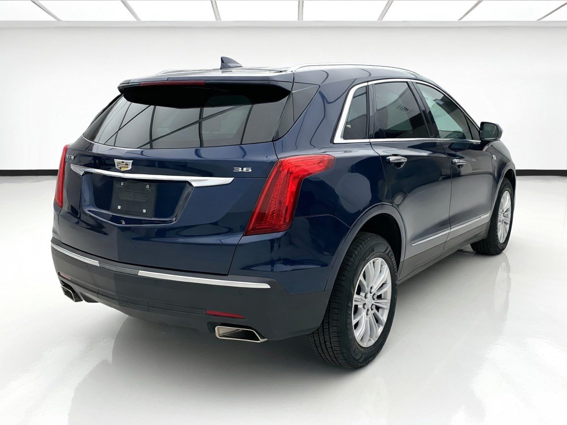 Used 2018 Cadillac XT5 Luxury FWD image 4