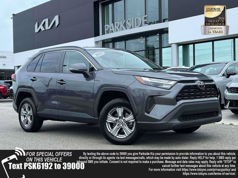 Used 2023 Toyota RAV4 XLE AWD/4WD image 1