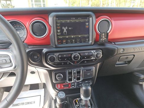 Used 2023 Jeep Wrangler Unlimited Rubicon w/ Cold Weather Group image 20