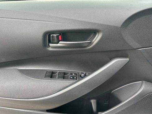 Used 2024 Toyota Corolla LE image 11