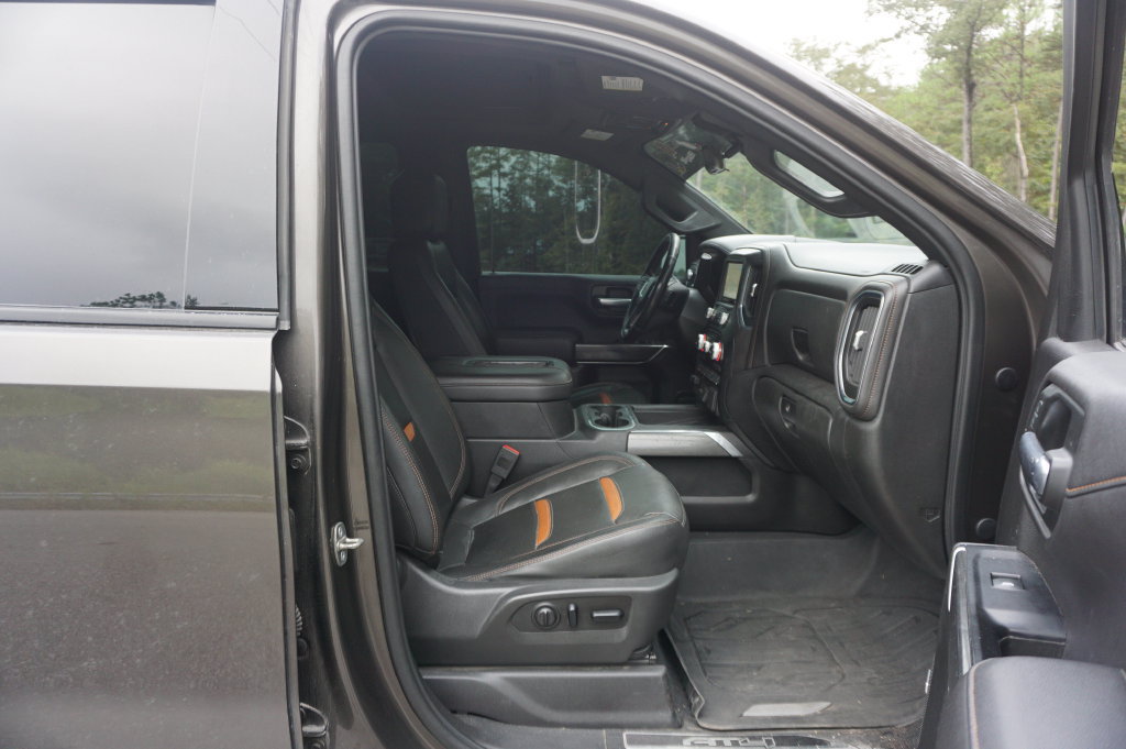Used 2019 GMC Sierra 1500 AT4 w/ AT4 Premium Package AWD/4WD image 17