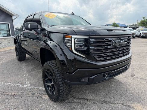 Used 2024 GMC Sierra 1500 Denali Ultimate AWD/4WD image 7