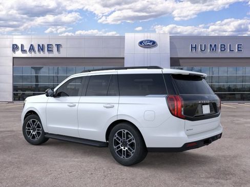 New 2026 Ford Expedition Active RWD image 4
