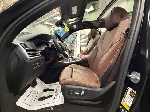 Used 2019 BMW X5 xDrive40i w/ Convenience Package image 58