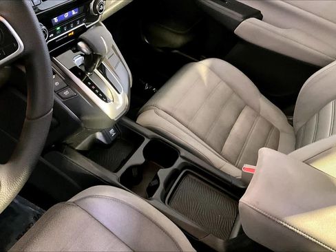 Used 2018 Honda CR-V LX image 17