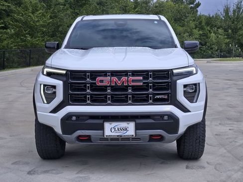Used 2023 GMC Canyon AT4 w/ AT4 Premium Package AWD/4WD image 3