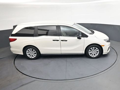 Used 2019 Honda Odyssey LX image 18