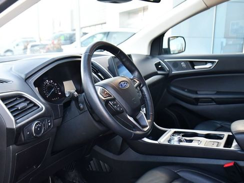 Used 2023 Ford Edge SEL w/ Convenience Package image 11