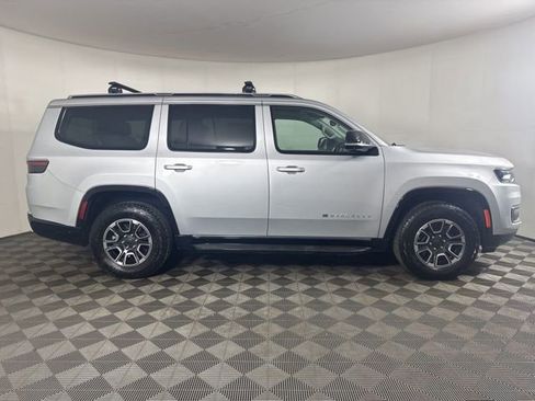 Used 2023 Jeep Wagoneer Series II w/ Convenience Group I image 2