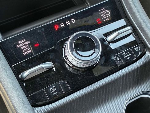 Used 2023 Jeep Grand Cherokee Trailhawk image 35