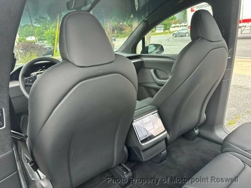 Used 2024 Tesla Model X AWD/4WD image 16