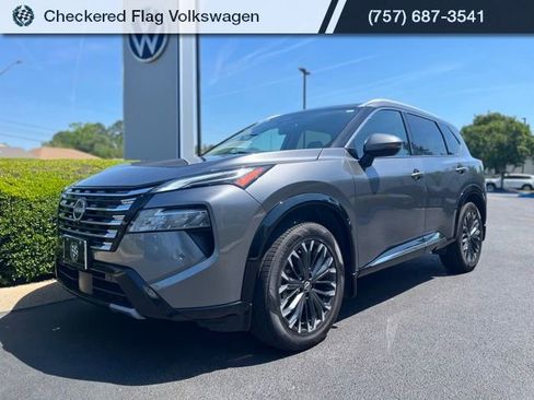 Used 2024 Nissan Rogue Platinum AWD/4WD image 1