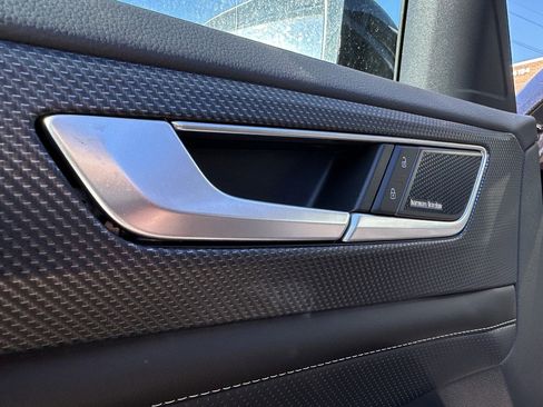 New 2026 Volkswagen Atlas Cross Sport SEL Premium R-Line image 18