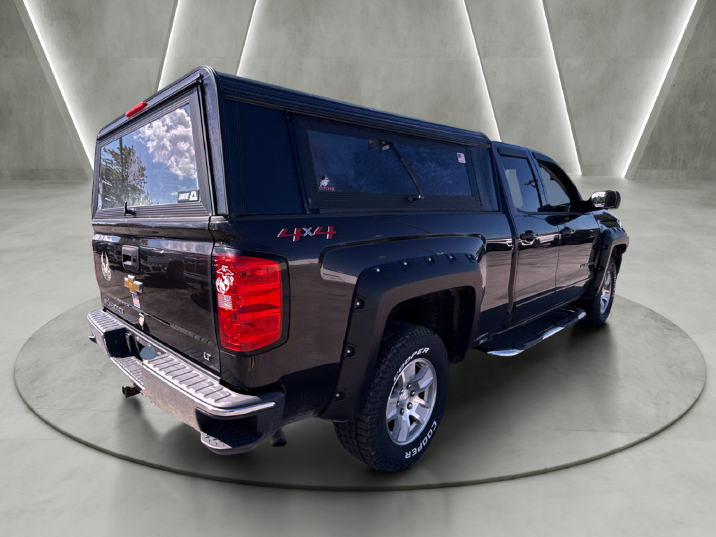 Used 2018 Chevrolet Silverado 1500 LT w/ All Star Edition AWD/4WD image 3