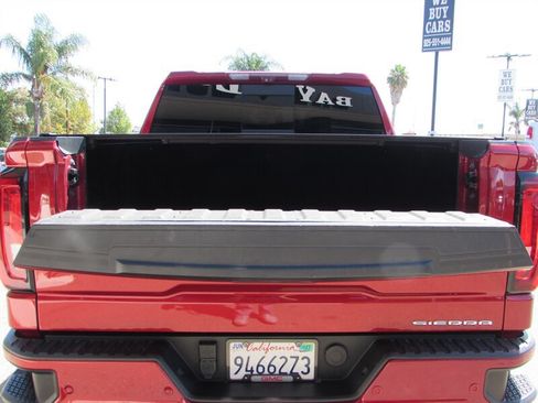Used 2022 GMC Sierra 1500 Denali w/ Technology Package AWD/4WD image 30