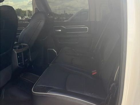 Used 2020 RAM 2500 Laramie AWD/4WD image 17