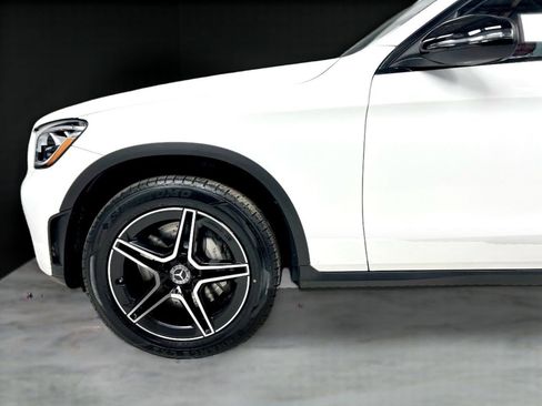 Used 2020 Mercedes-Benz GLC 300 4MATIC w/ AMG Line image 42