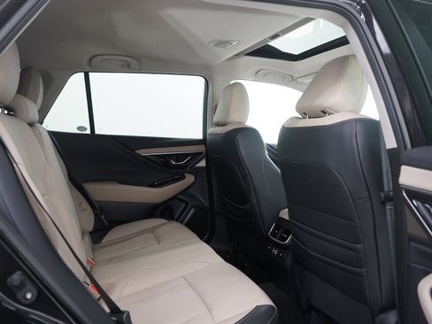 Used 2024 Subaru Outback Limited image 12