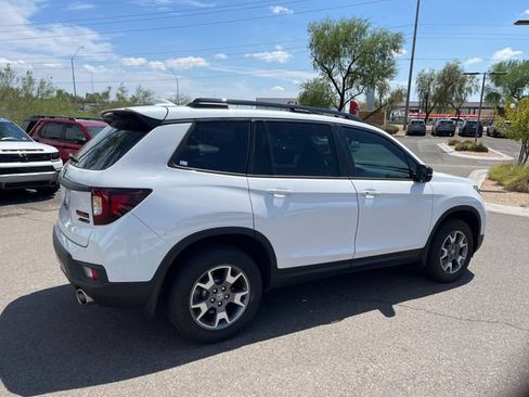 Used 2023 Honda Passport TrailSport image 5