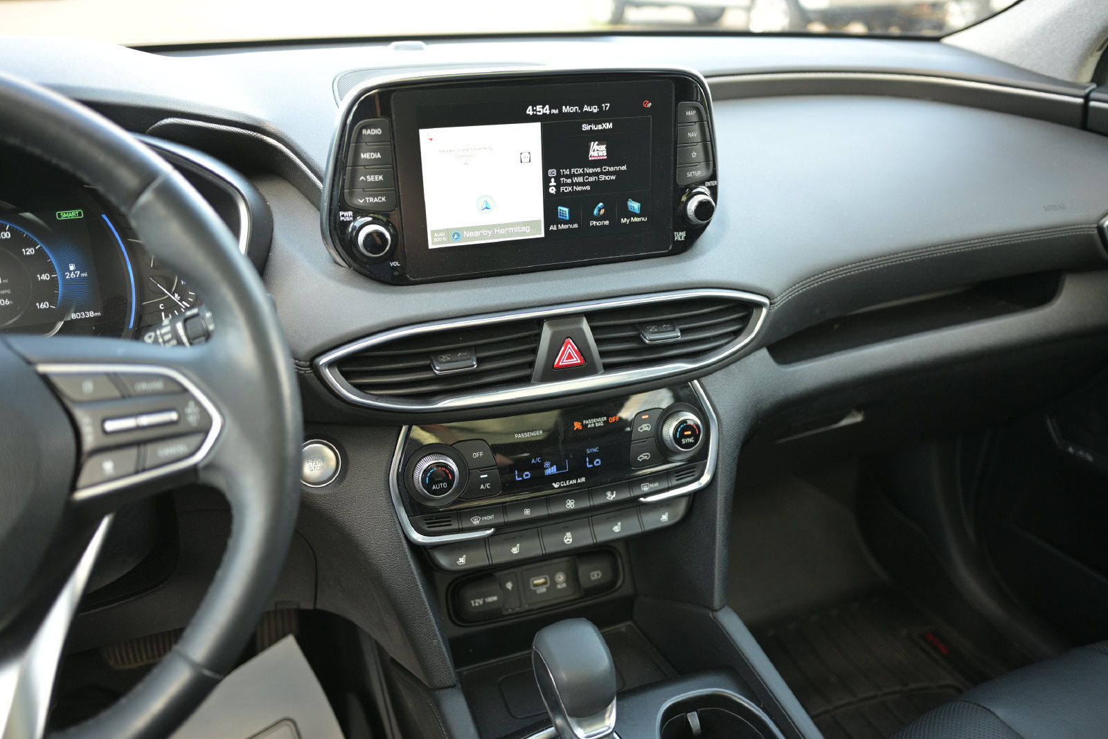 Used 2020 Hyundai Santa Fe Limited AWD/4WD image 24