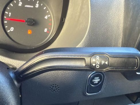 Used 2019 Mercedes-Benz Sprinter 144 Cargo image 12