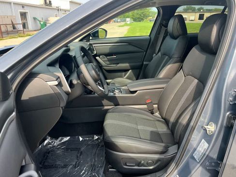 Used 2025 MAZDA CX-50 AWD 2.5 S w/ Weather Package image 11